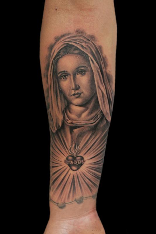 "Sacred Heart of Mary" by Jhon Gutti TattooNOW